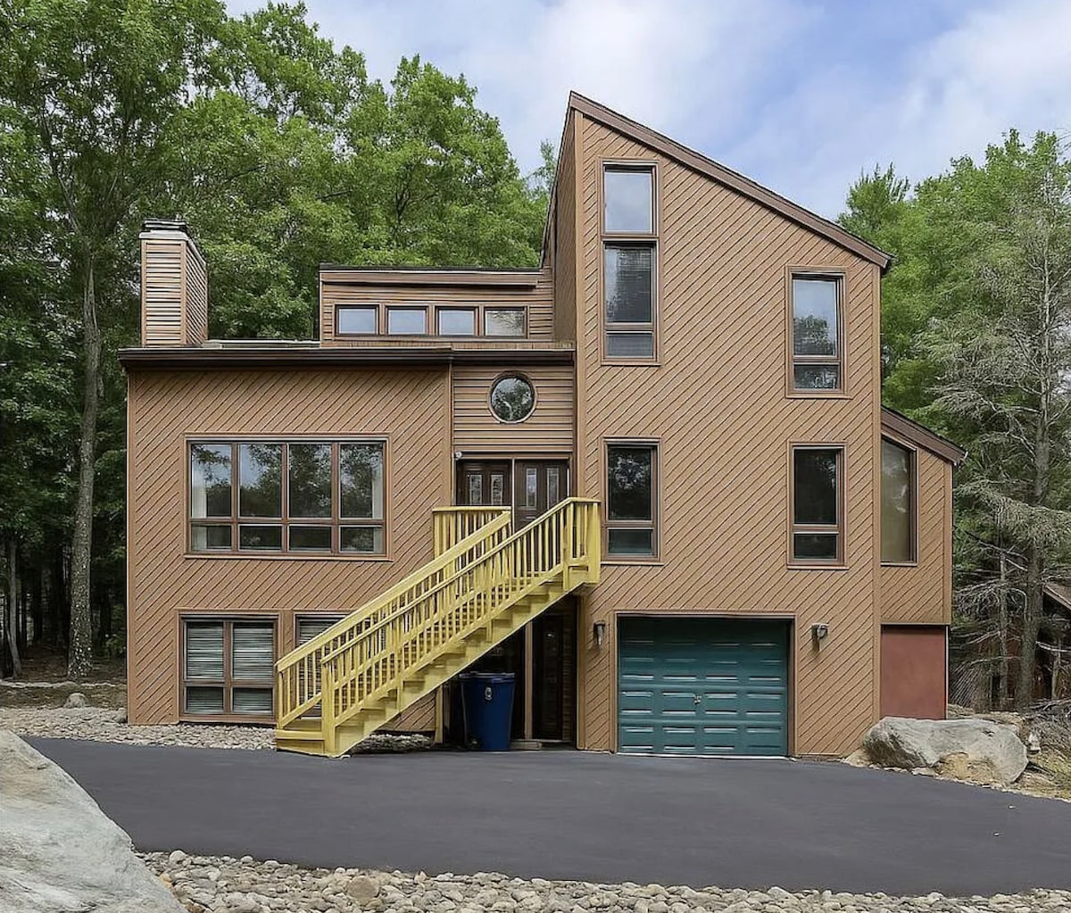 Brentwood Poconos Retreat, listing photo 4